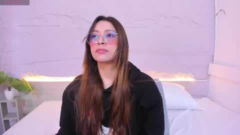 Lanna online show from 01.15.26