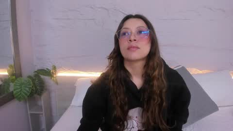 Lanna online show from 04.07.26