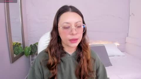 Snapshot of lanna_18_ chatting on 06.06.26 Lanna online show from 06.06.26