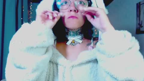 LANNIE   online show from 04.08.26