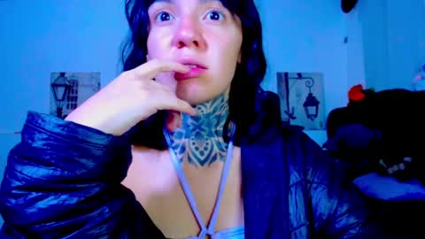 LANNIE   online show from 05.21.26