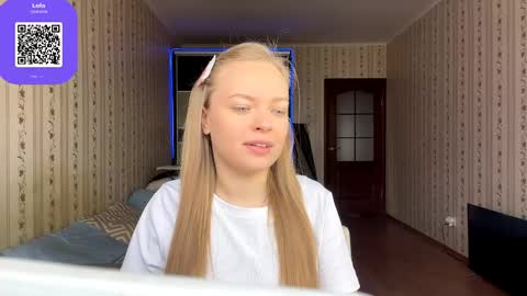 Hello My name is Lola online show from 04.18.26