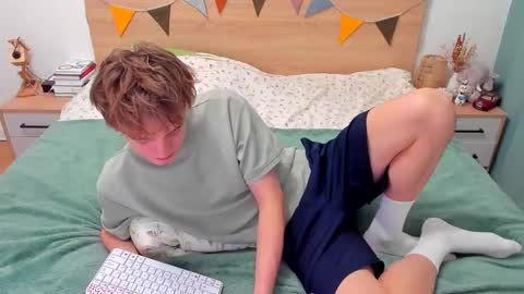 Fandi online show from 09.22.25