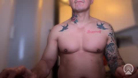 Snapshot of lanzarote6 chatting on 11.04.25 BDSM online show from 11.04.25