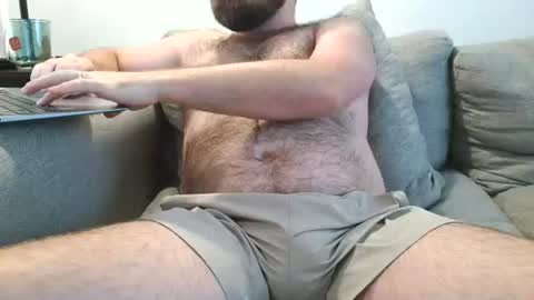 Snapshot of lapauly chatting on 08.03.26 Luddycub online show from 08.03.26