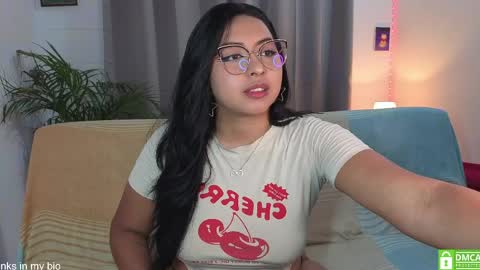 Lara  online show from 04.10.26