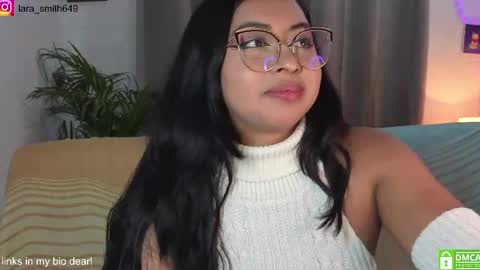 Lara  online show from 04.17.26