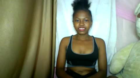 lara_belle online show from 05.02.26