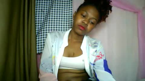 lara_belle online show from 05.30.26