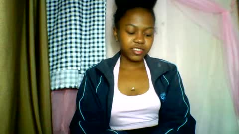 lara_belle online show from 06.14.26