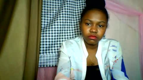 lara_belle online show from 06.25.26