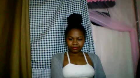 lara_belle online show from 07.18.26