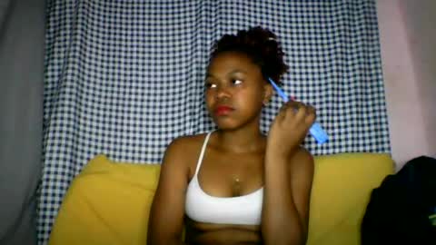 lara_belle online show from 07.25.26