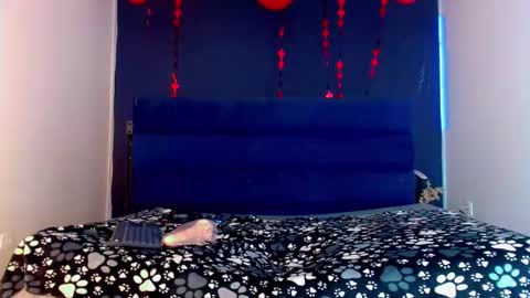 Snapshot of lara_brunette chatting on 02.17.25 Lara Brunette online show from 02.17.25