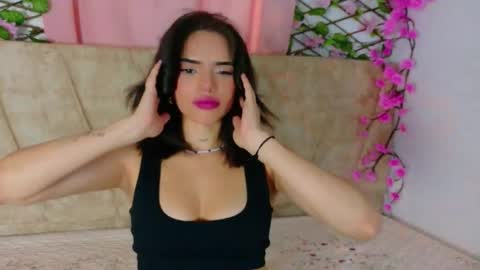 Snapshot of lara_gil_ chatting on 02.27.26 Lara Gill online show from 02.27.26