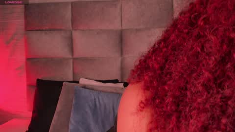 Lara  online show from 02.06.25