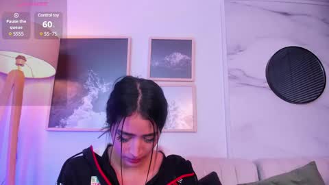 Lara Madisson online show from 01.21.25