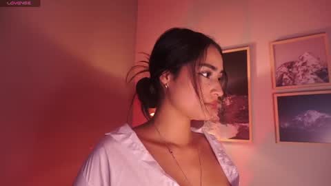 Lara Madisson online show from 07.17.26