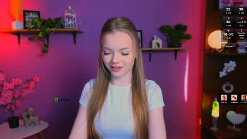 Snapshot of lara_moon1 chatting on 05.27.26 your dream online show from 05.27.26