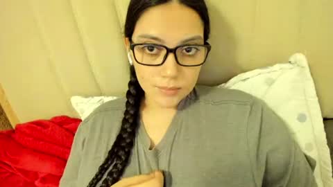 lara online show from 05.17.26