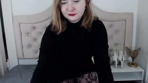 LaraFlirt online show from 12.30.24