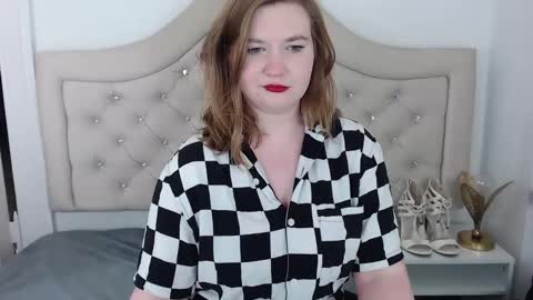 LaraFlirt online show from 01.31.25