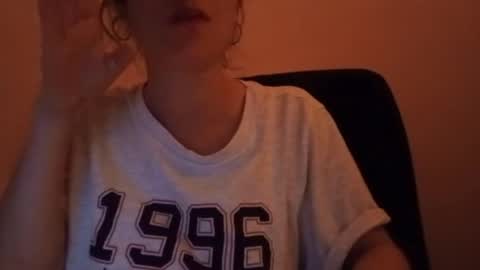 larafox22 online show from 04.17.26