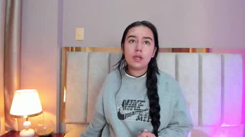 Snapshot of laragoldd chatting on 02.07.26 Lara Gold online show from 02.07.26