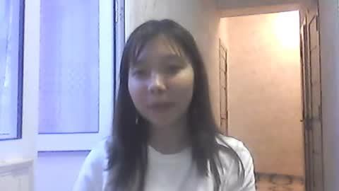 Snapshot of larainebertinetti chatting on 10.22.25 Hannah online show from 10.22.25