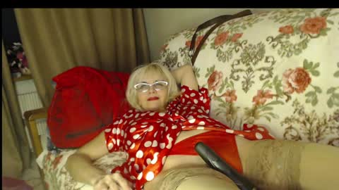 laralhotr online show from 01.03.25