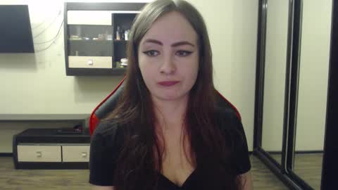 Snapshot of laralianna chatting on 02.24.25 Laralianna online show from 02.24.25