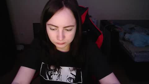 Laralianna online show from 12.19.25