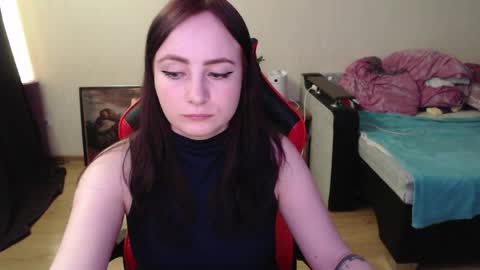 Laralianna online show from 04.14.26