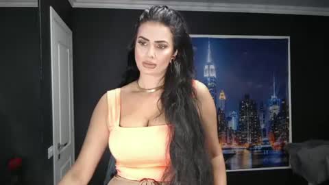 Snapshot of laras_moans chatting on 07.10.26 laras_moans online show from 07.10.26