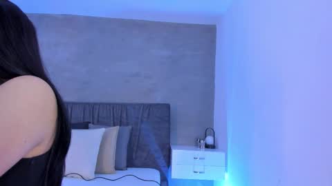 Laura online show from 02.28.26