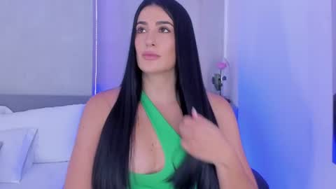 Laura online show from 07.06.26