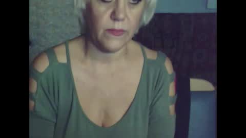 larisaq4ugo24 online show from 09.14.25