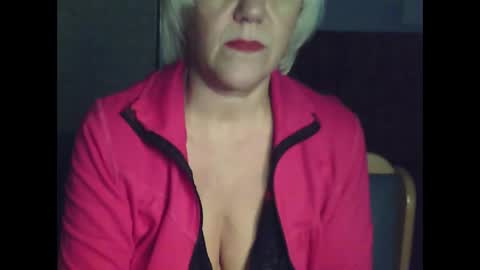 larisaq4ugo24 online show from 10.12.25