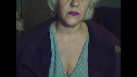 larisaq4ugo24 online show from 10.26.25