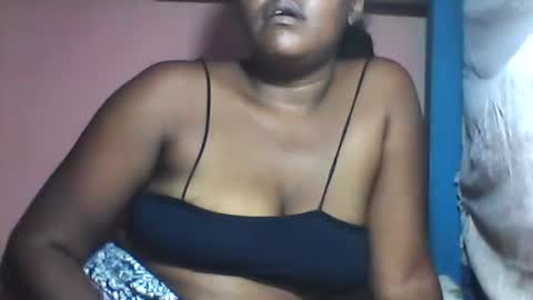 Larissa online show from 04.03.26