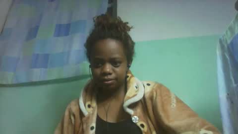 larissa645771 online show from 10.23.25