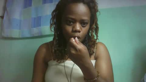 larissa645771 online show from 11.08.25