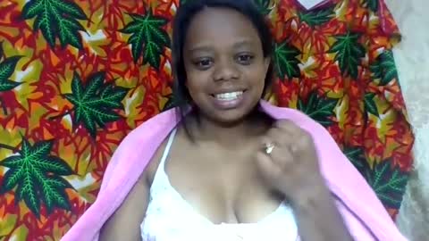 Snapshot of larissa645771 chatting on 06.24.26 larissa645771 online show from 06.24.26