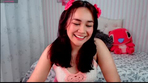 Snapshot of larissalove_doll chatting on 02.03.25 Larissas online show from 02.03.25