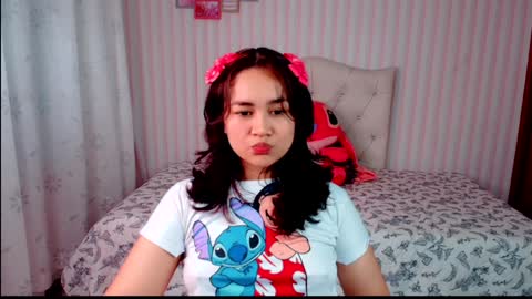 Snapshot of larissalove_doll chatting on 02.03.25 Larissas online show from 02.03.25