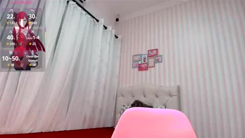 Snapshot of larissalove_doll chatting on 03.08.25 Larissas online show from 03.08.25