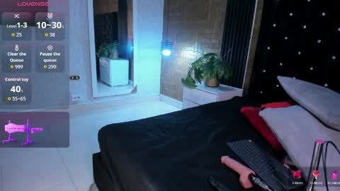       online show from 04.07.26