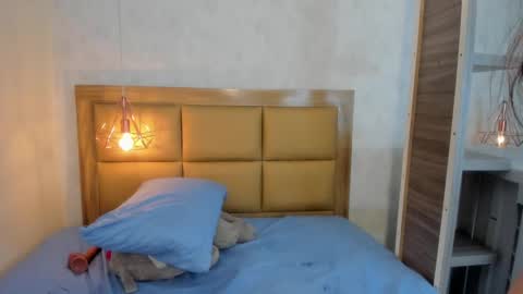  MIA  online show from 01.18.25