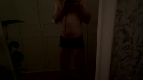 larssonxx online show from 12.16.25