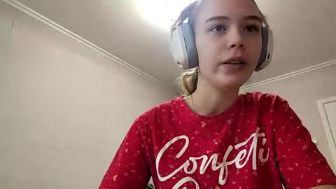 Linet online show from 04.06.26